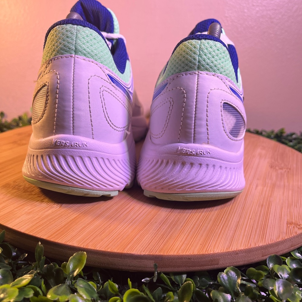 🔥 SAUCONY COHESION WHITE TIL NAVY WONENS RUNNING SHOE SIZE 9 S10628-7 - Picture 5 of 10